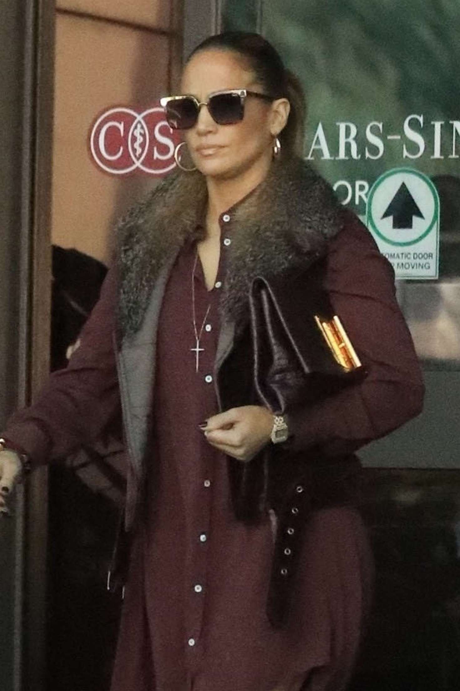 Jennifer Lopez â€“ Leaving the gym in Miami
