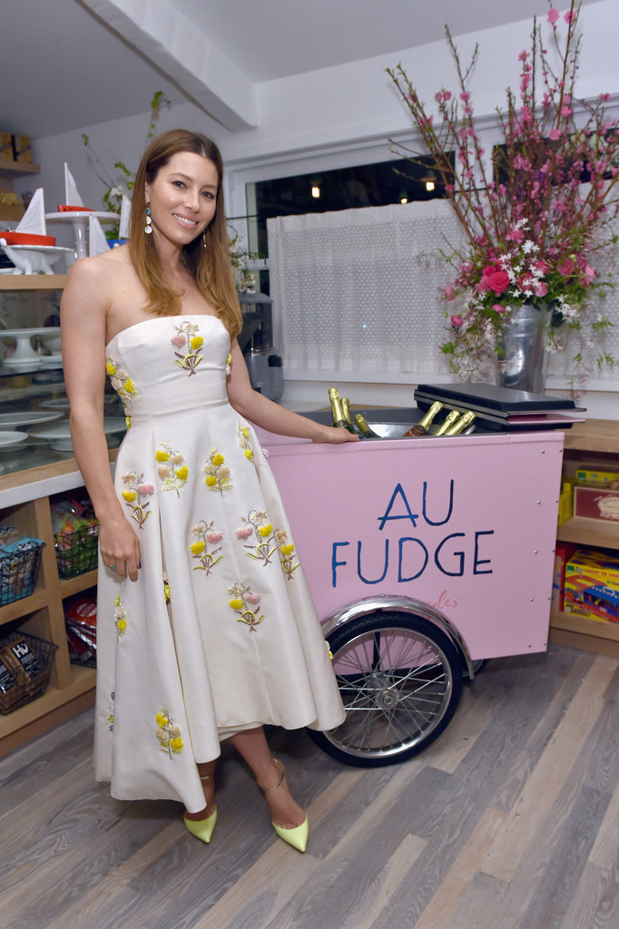 Jessica Biel â€“ Grand Opening Of Au Fudge in West Hollywood