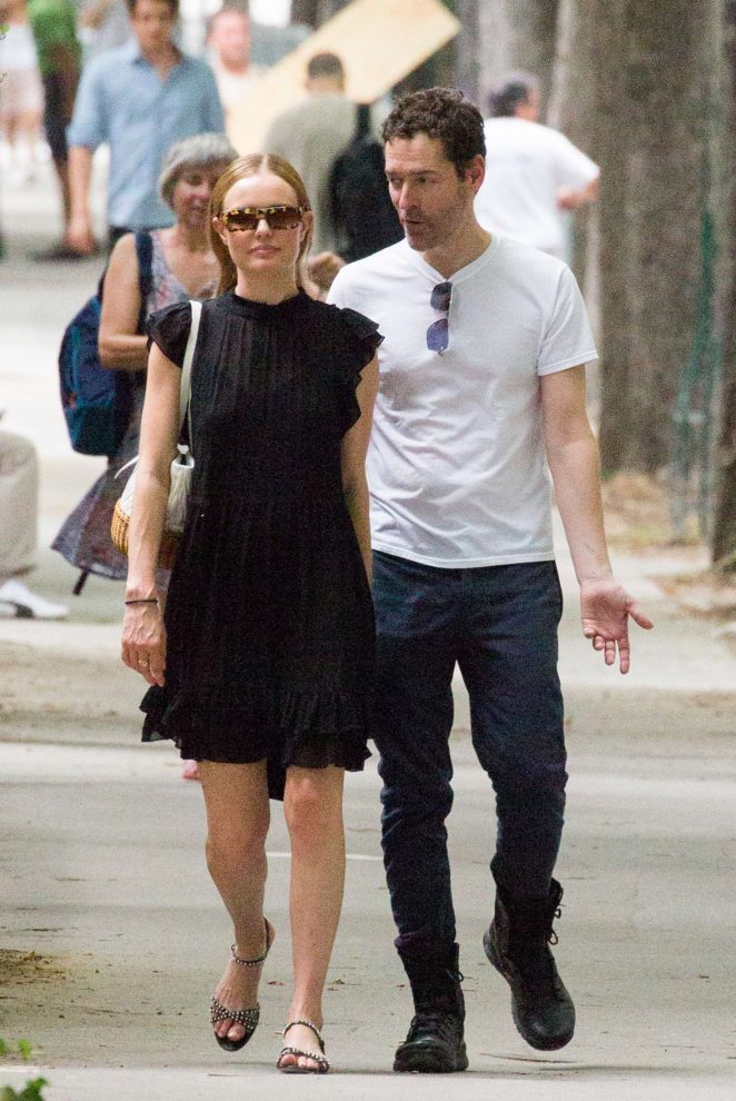 Kate Bosworth And Michael Polish Out In Paris Gotceleb