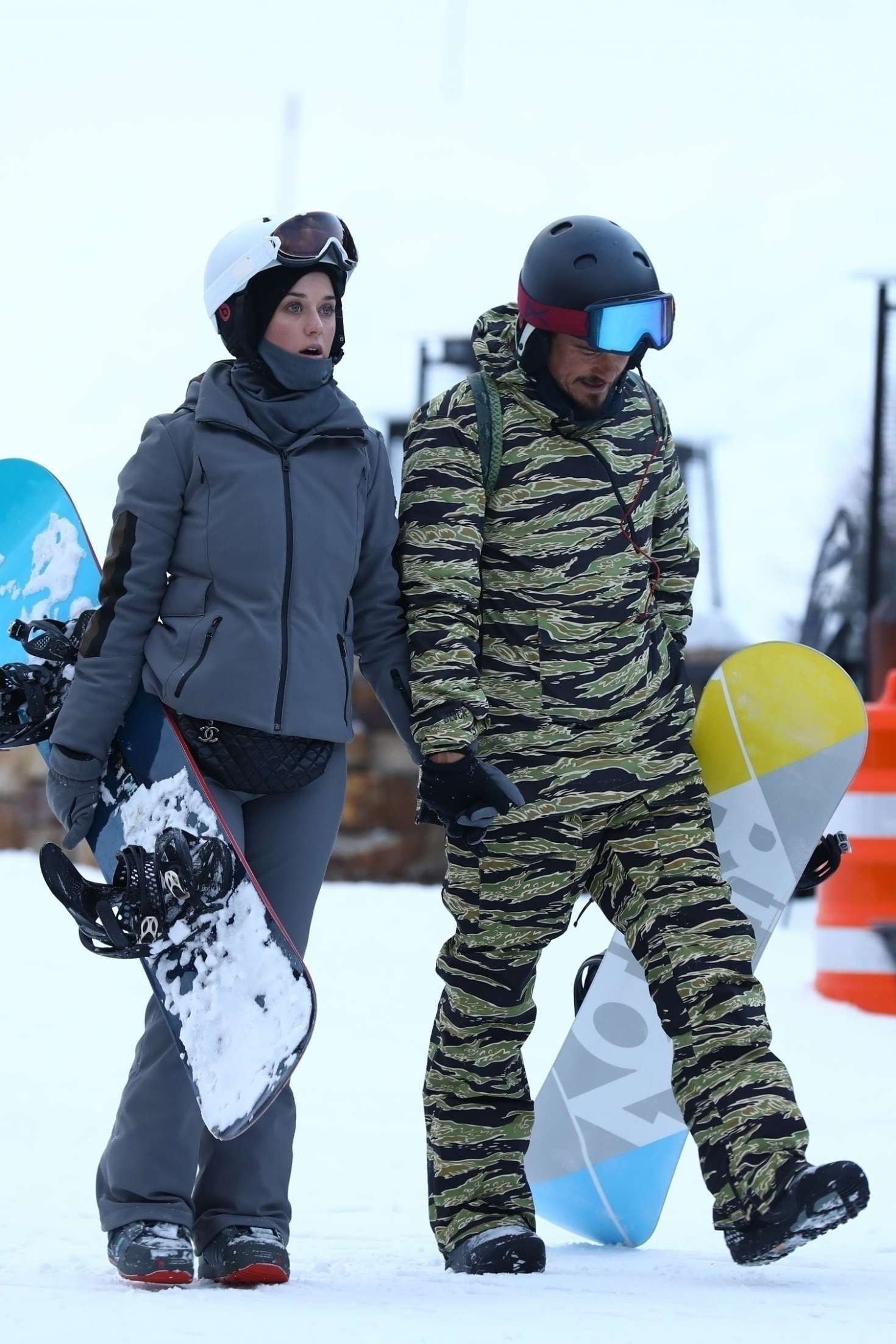 Katy Perry and Orlando Bloom â€“ Hitting the slopes of Aspen
