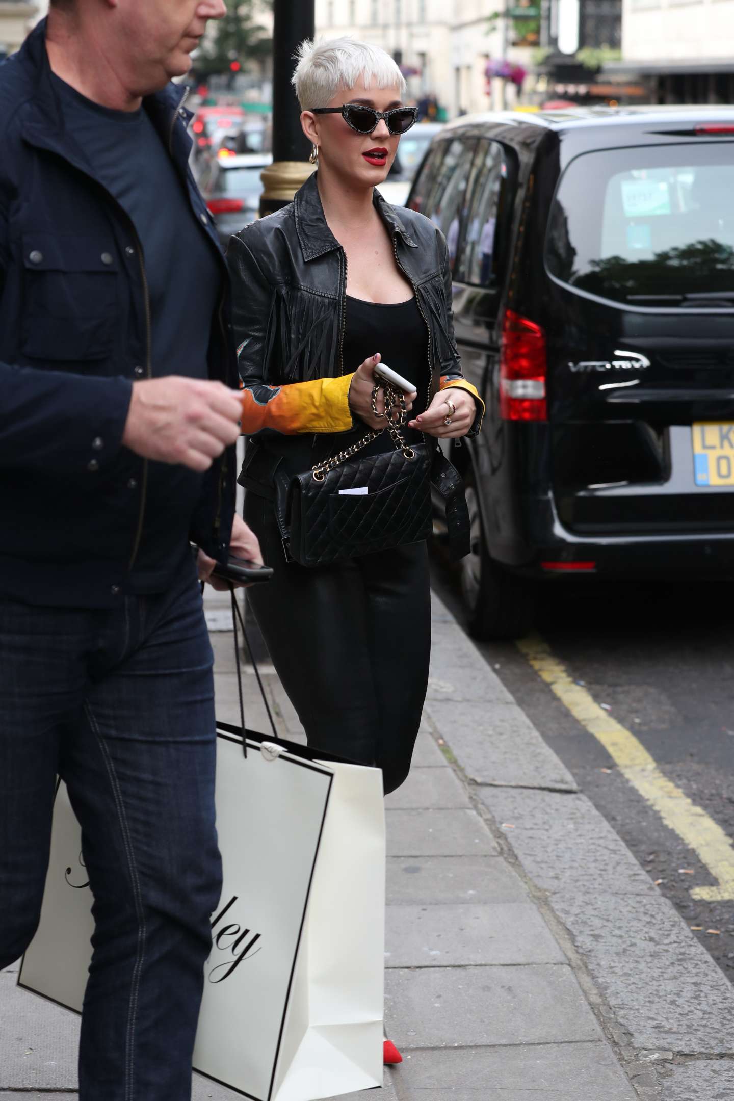 Katy Perry â€“ Out in London