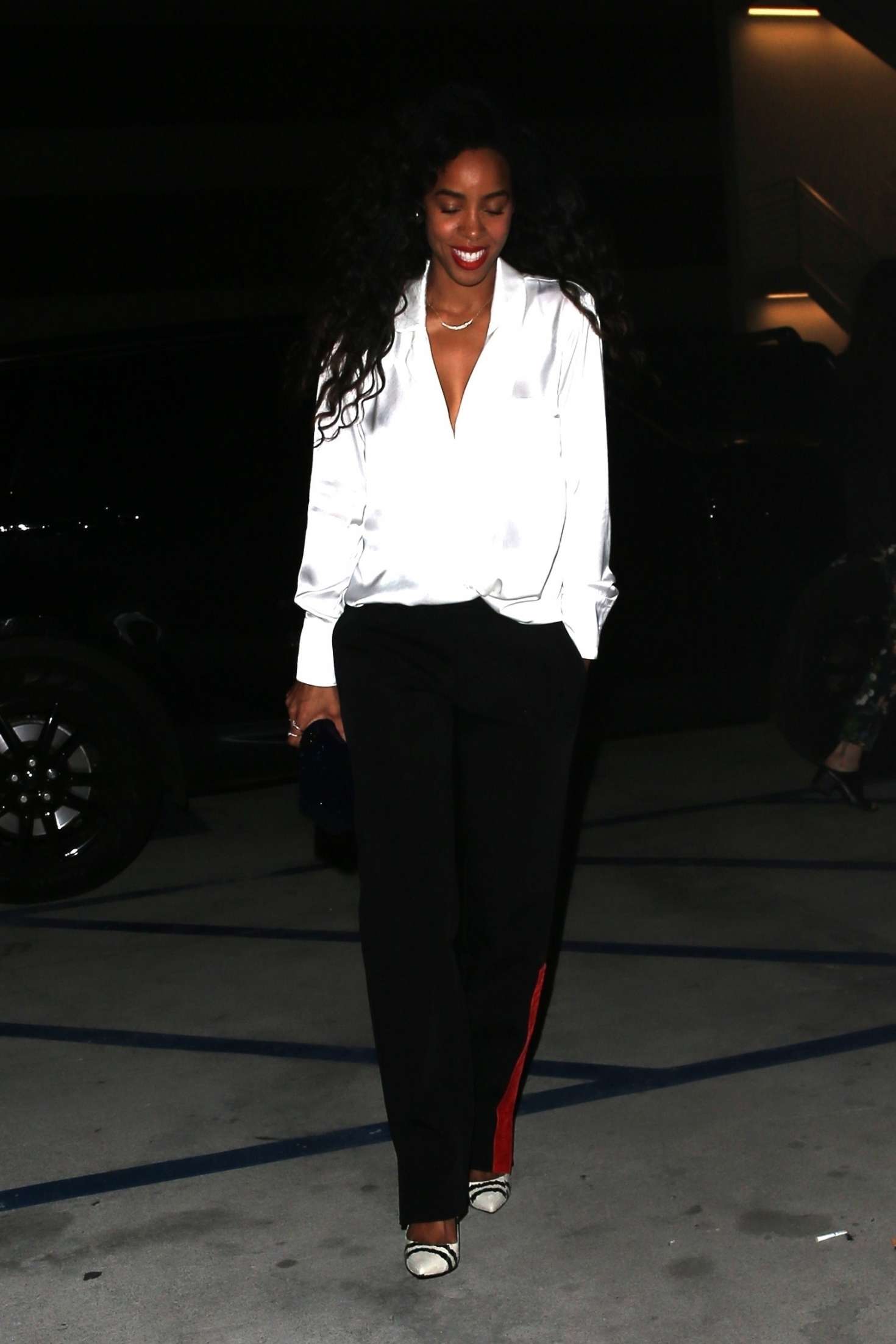 Kelly Rowland â€“ Leaving The Virgil Abloh Off White Gallery Event in Beverly Hills