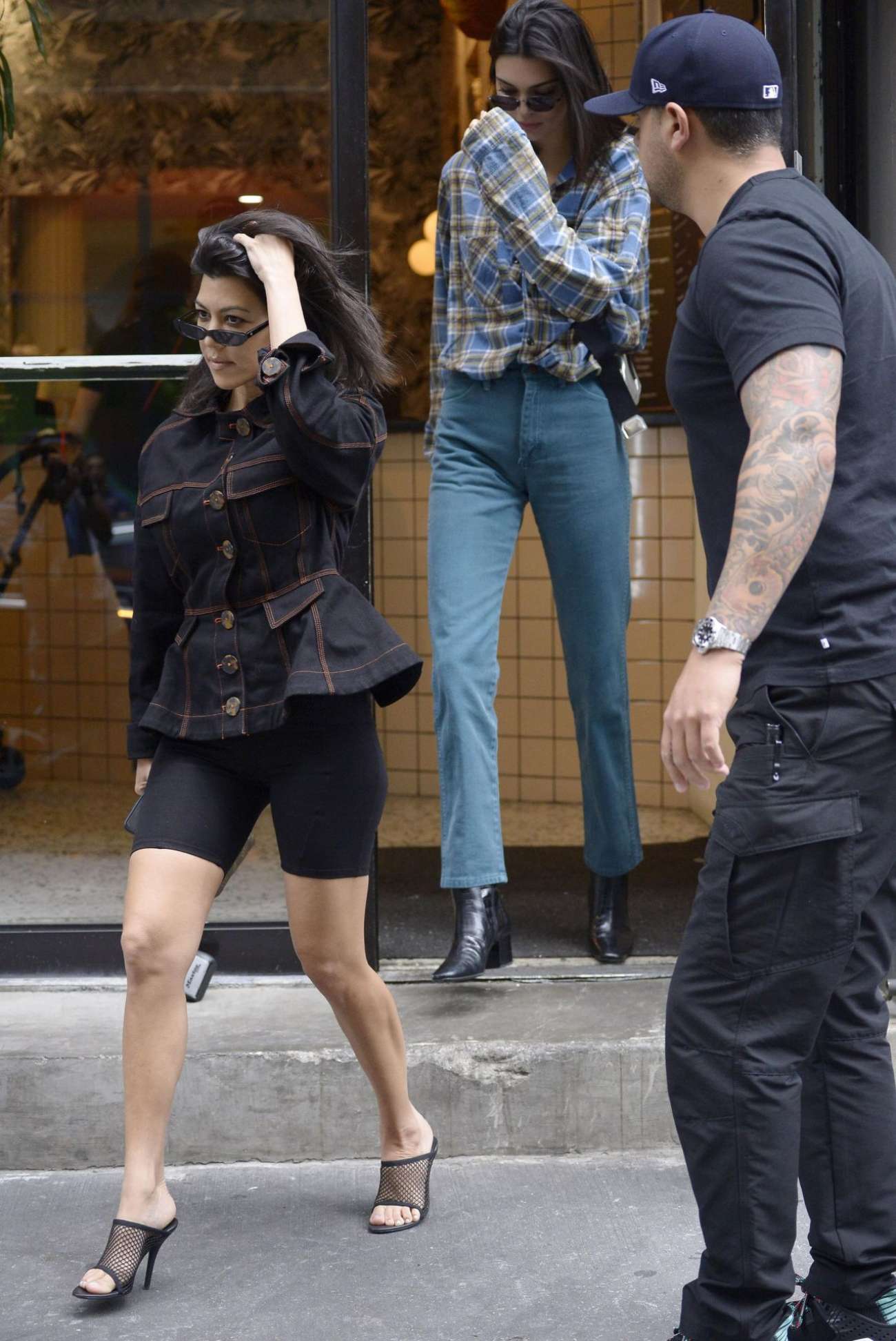 Kendall Jenner with Kourtney Kardashian â€“ Seen at Ice Cream Shop in the East Village in NYC