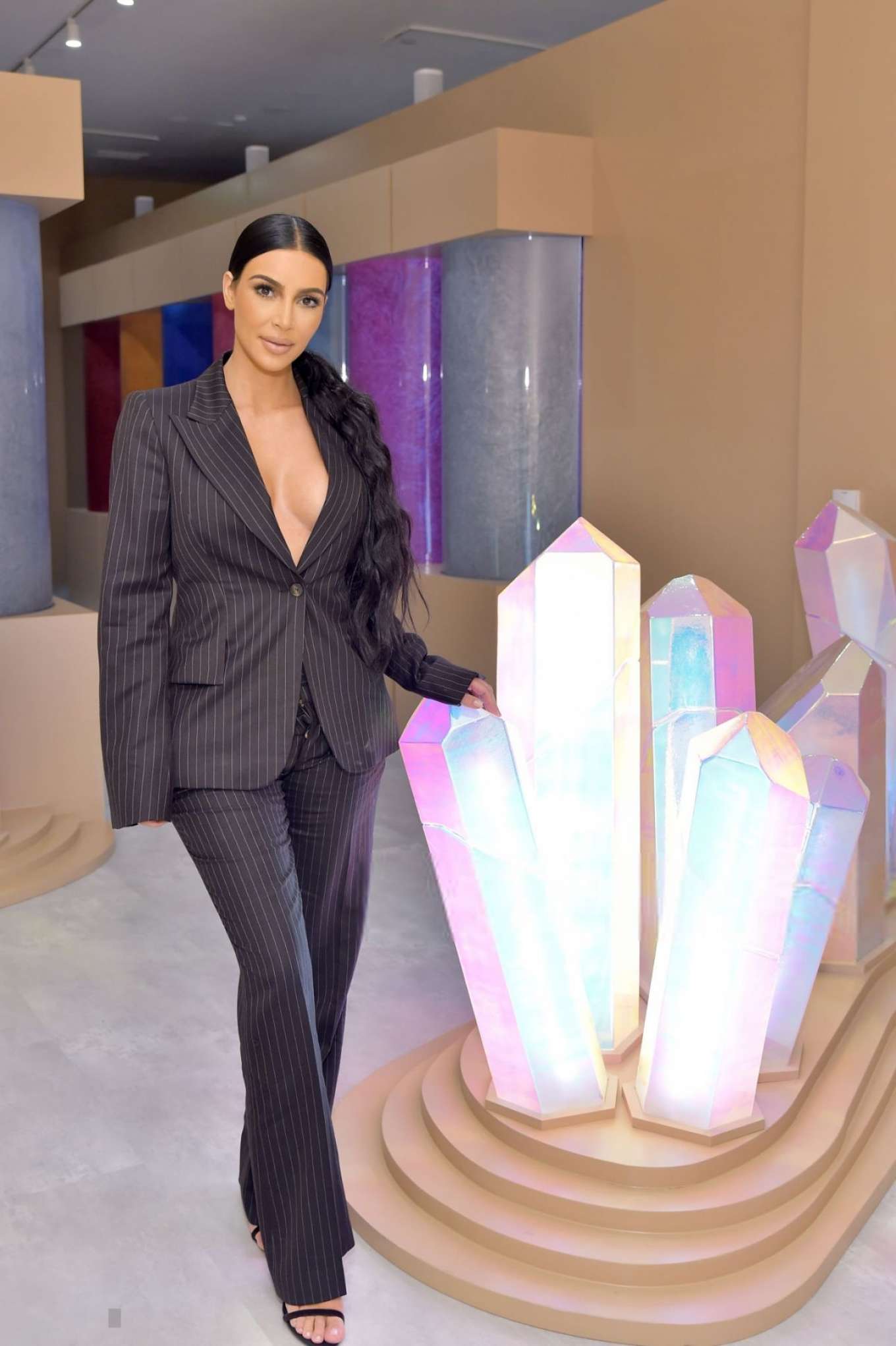 Kim Kardashian â€“ KKW Beauty Pop Up Shop in Costa Mesa