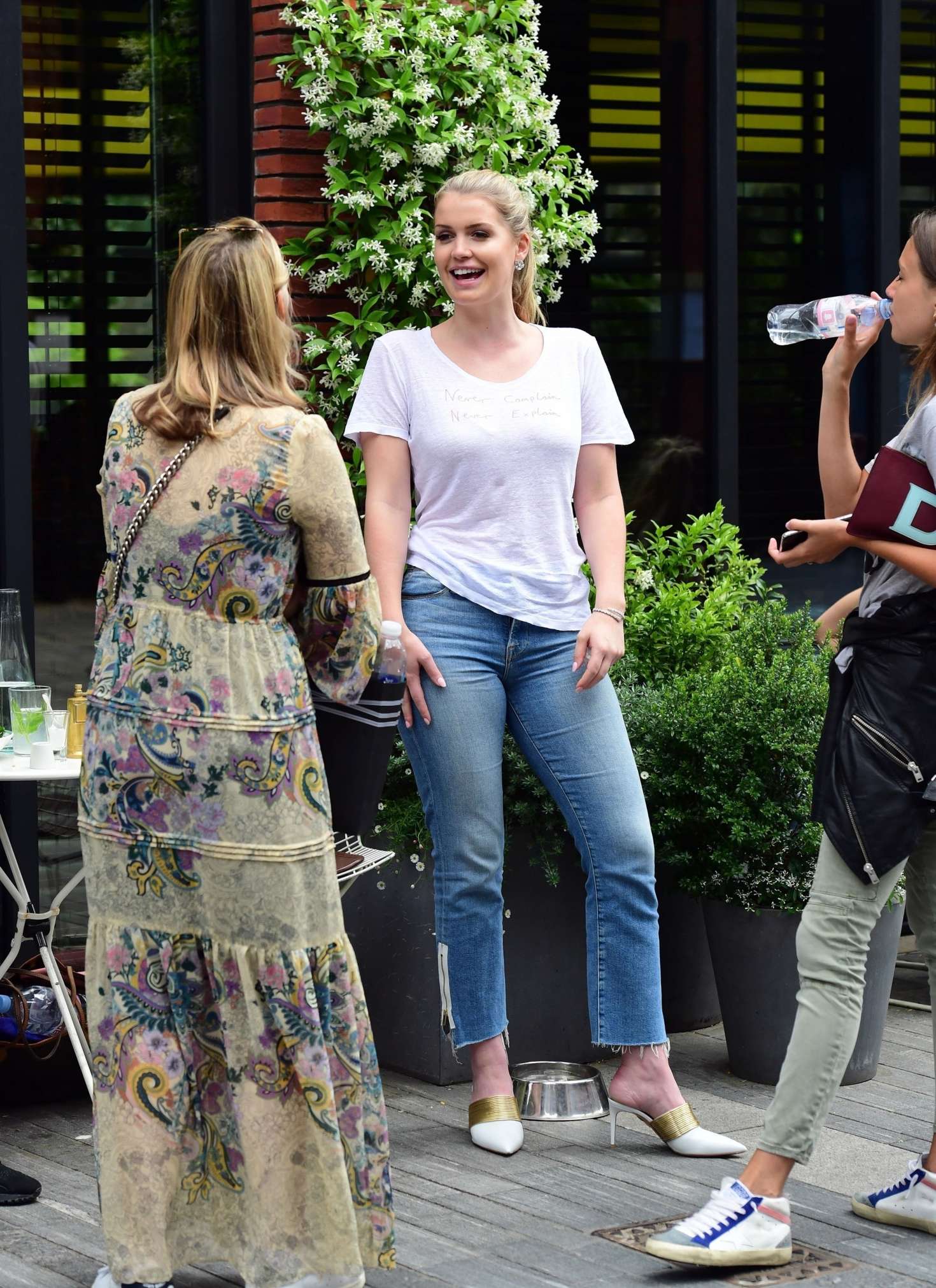 Kitty Spencer in Jeans out for lunch in Chelsea
