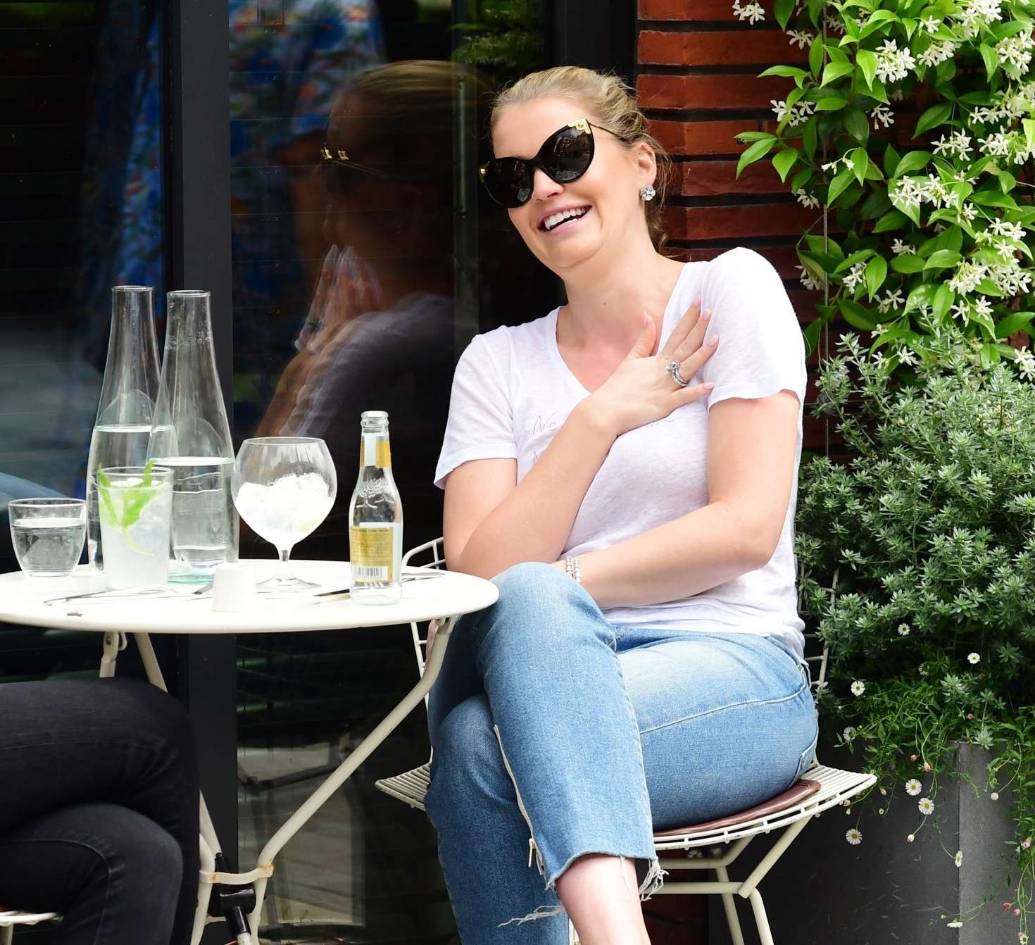 Kitty Spencer in Jeans out for lunch in Chelsea