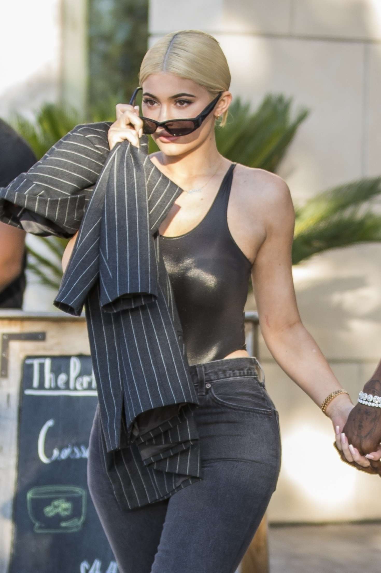 Kylie Jenner at Polacheckâ€™s Jewlers in Calabasas