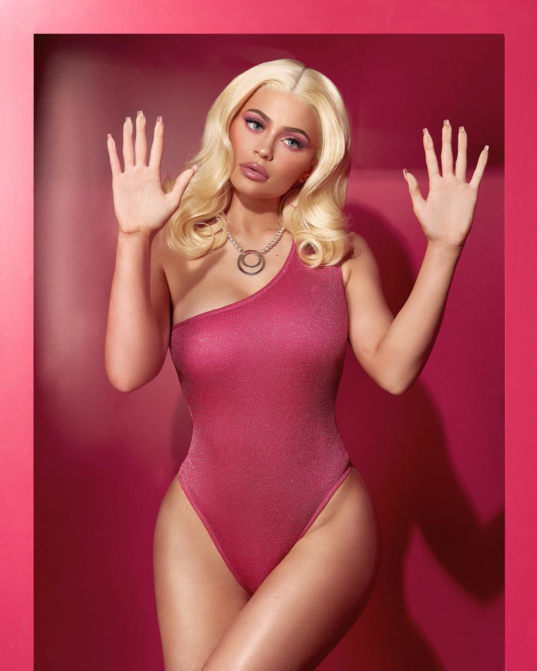 Kylie Jenner â€“ Dressed up as Barbie for Halloween