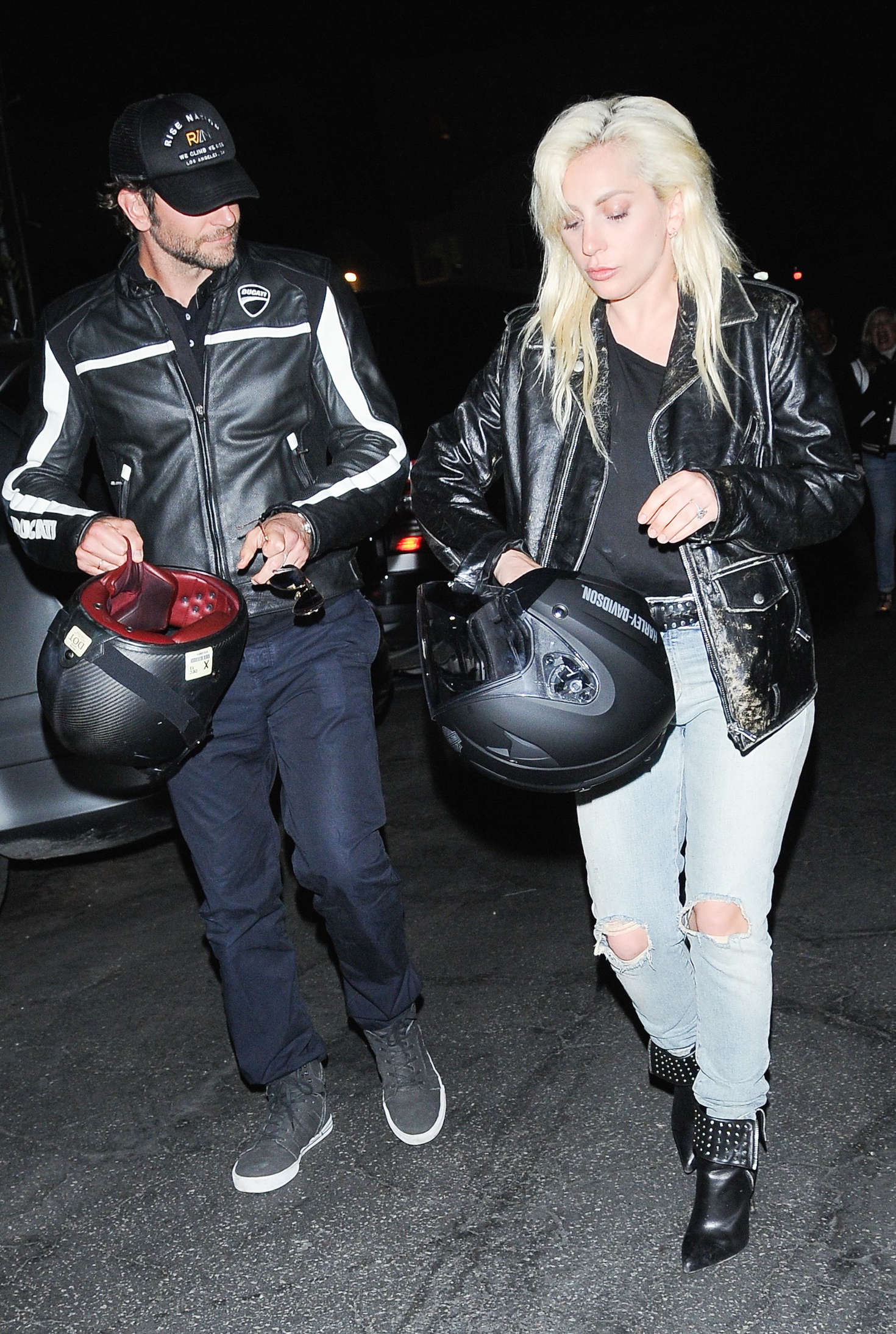 Lady-Gaga-in-Ripped-Jeans-at-Giorgio-Bal
