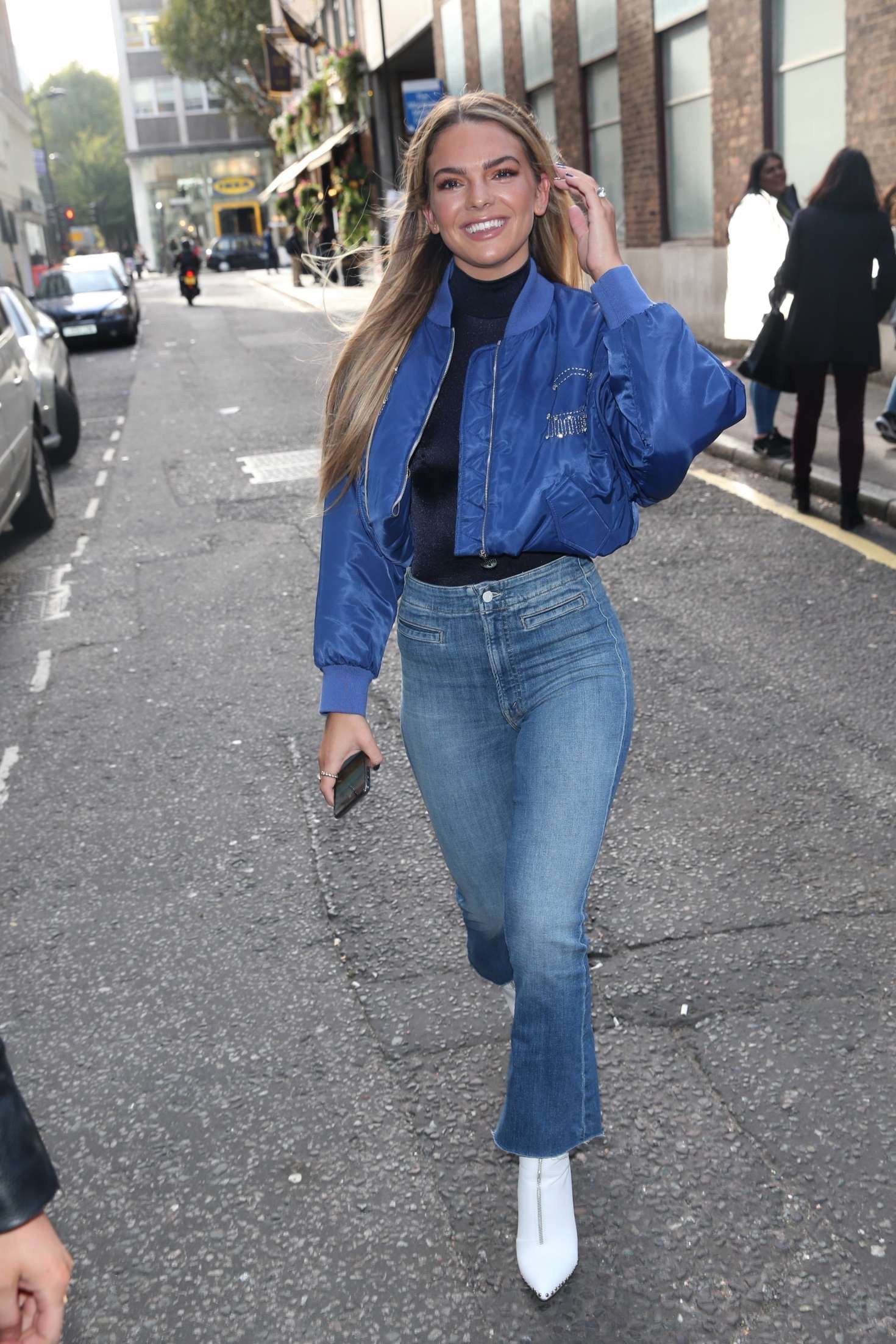 Louisa Johnson in Tight Jeans â€“ Arriving at AOL BUILD in London