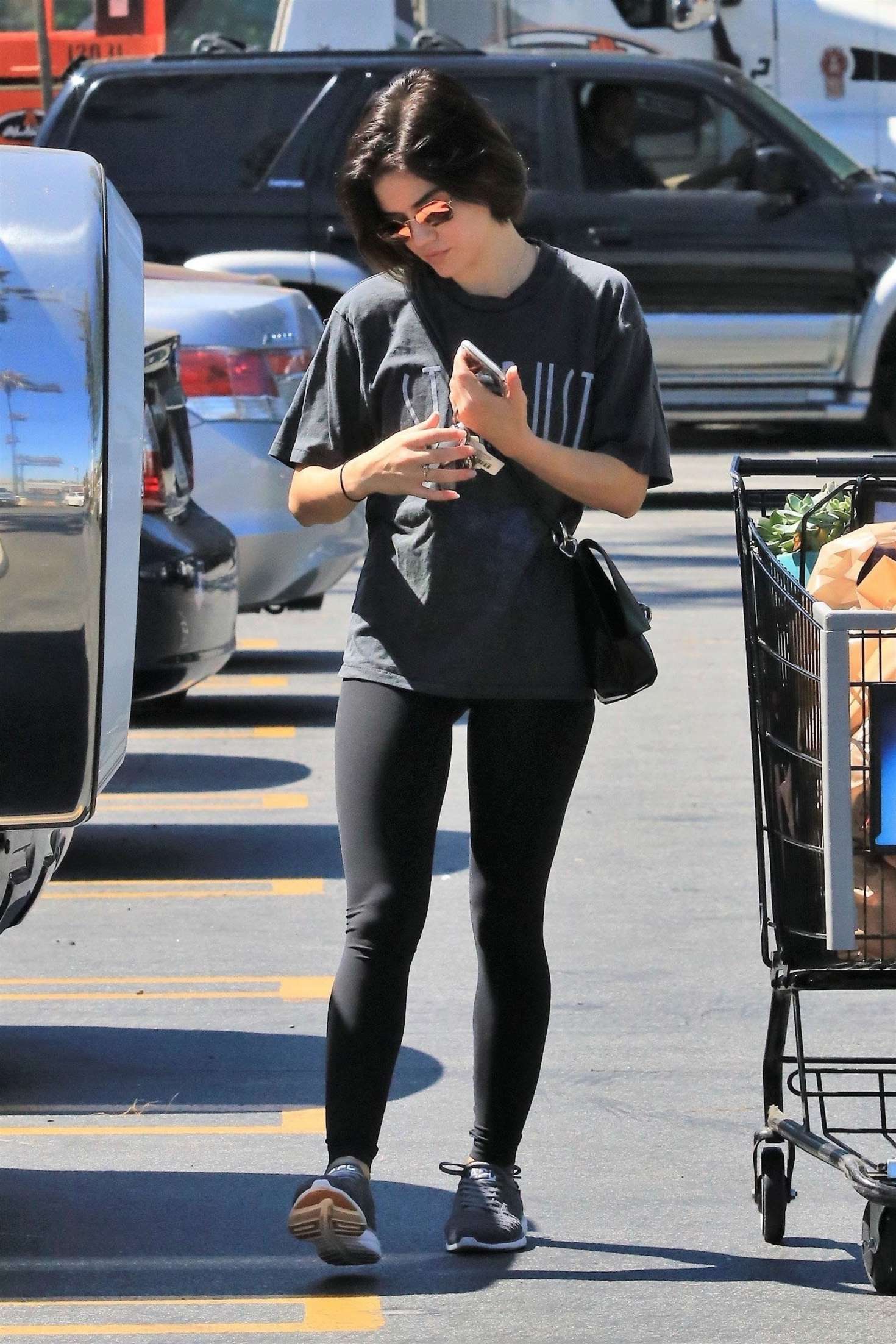 Lucy Hale â€“ Shopping at Ralphâ€™s in Los Angeles