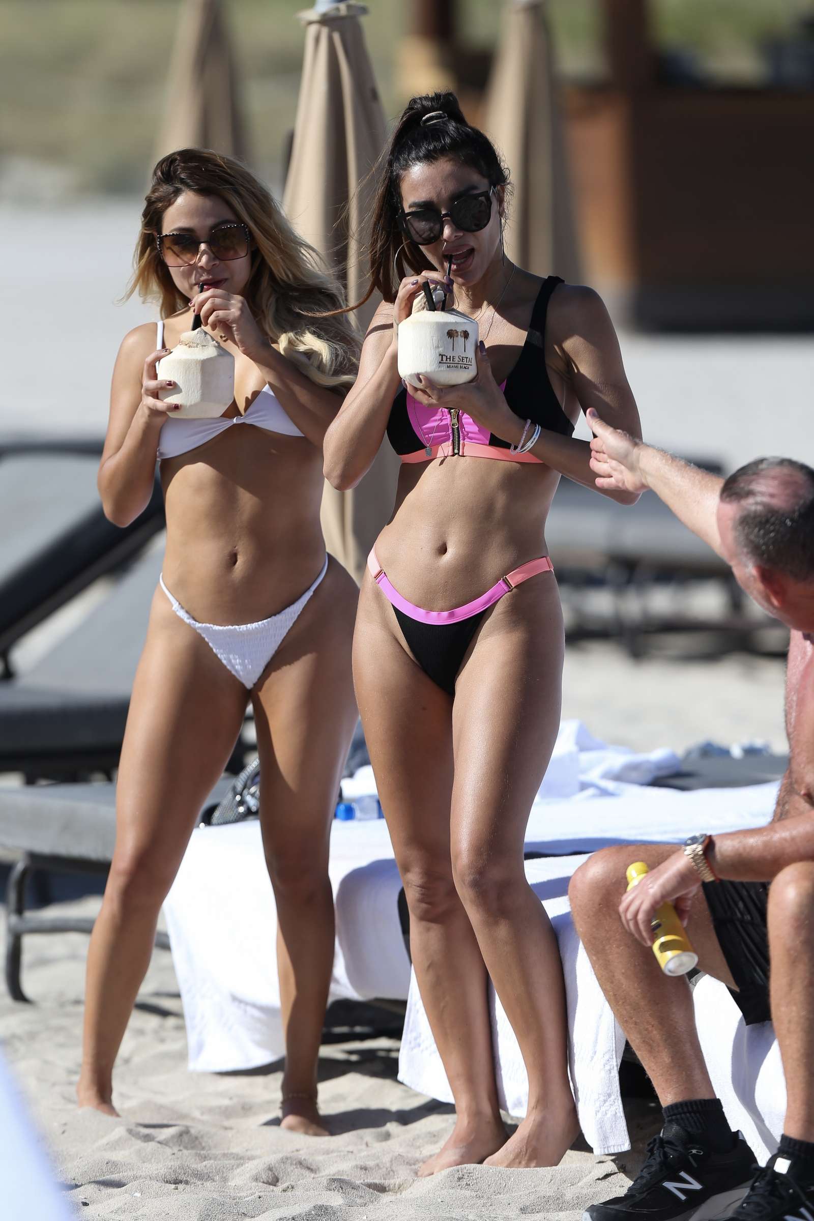 Metisha Schaefer in Bikini on Miami Beach