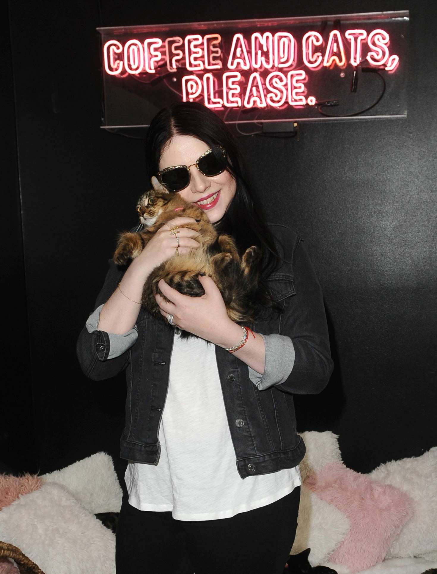 Michelle Trachtenberg â€“ Crumbs and Whiskers Kitten Party A Cat Cafe Experience in LA