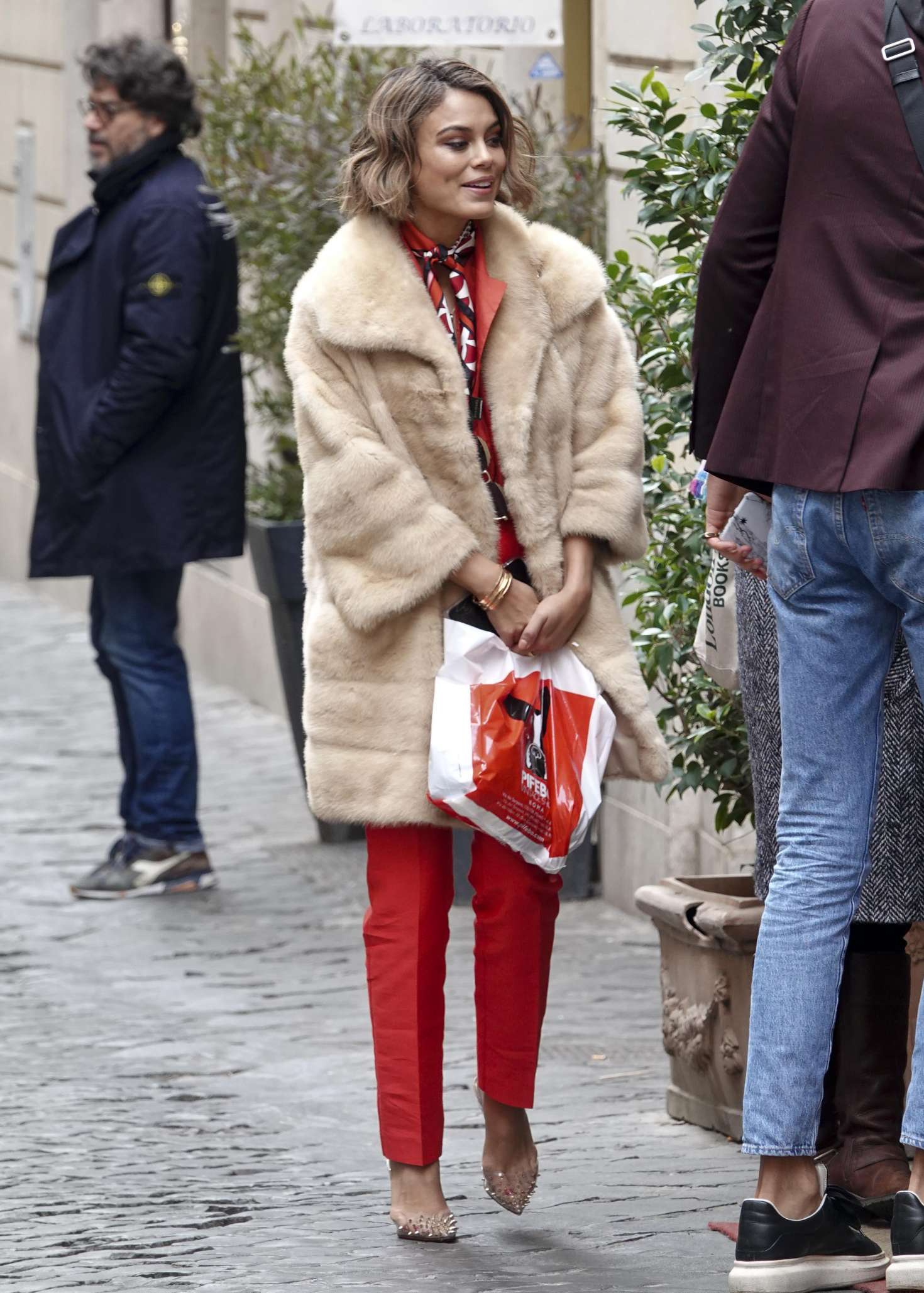 Nathalie Kelley in Fur Coat â€“ Out and about in Rome