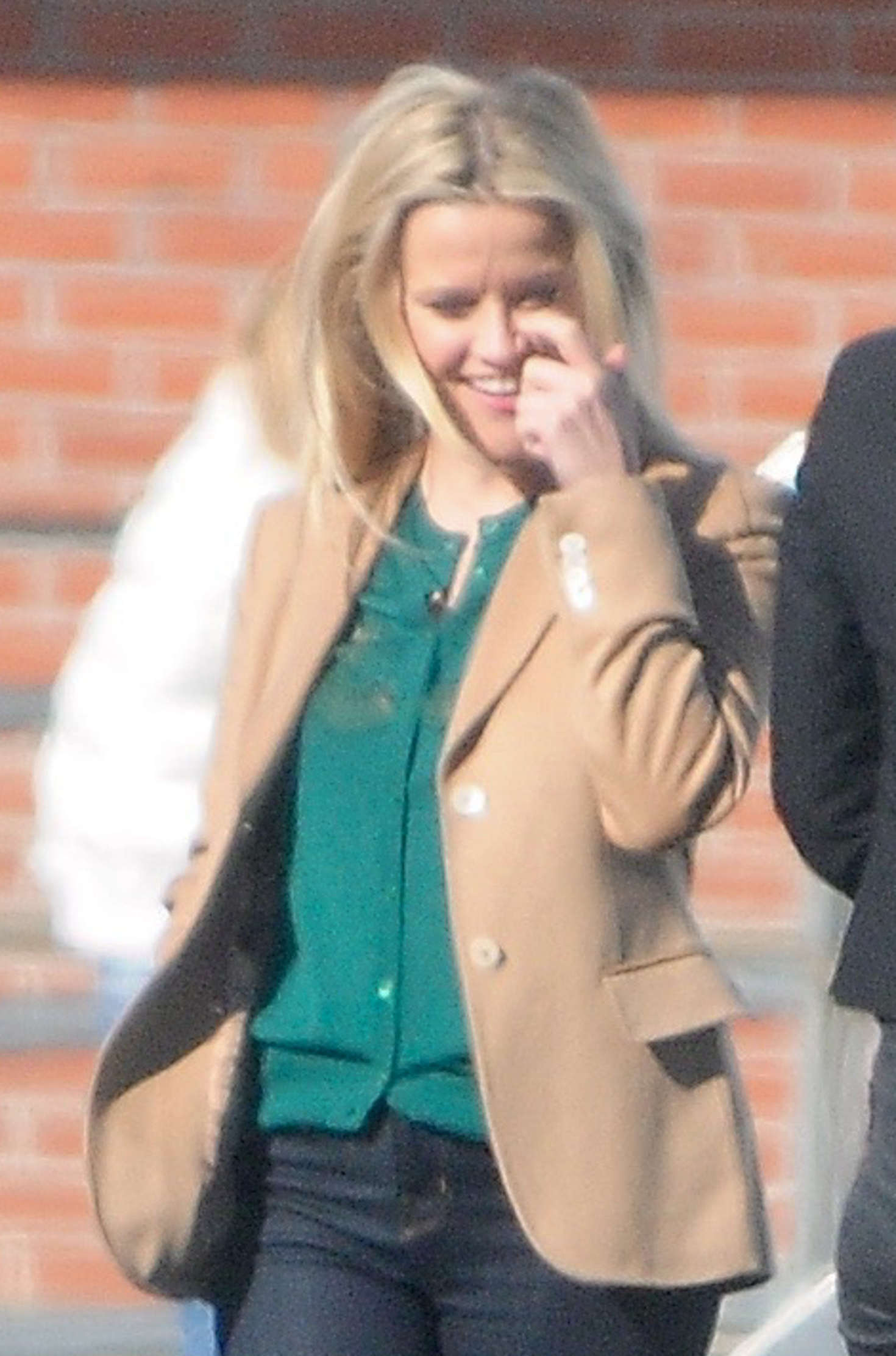 Reese Witherspoon â€“ On The Set Of â€˜Big Little Liesâ€™ In Los Angeles