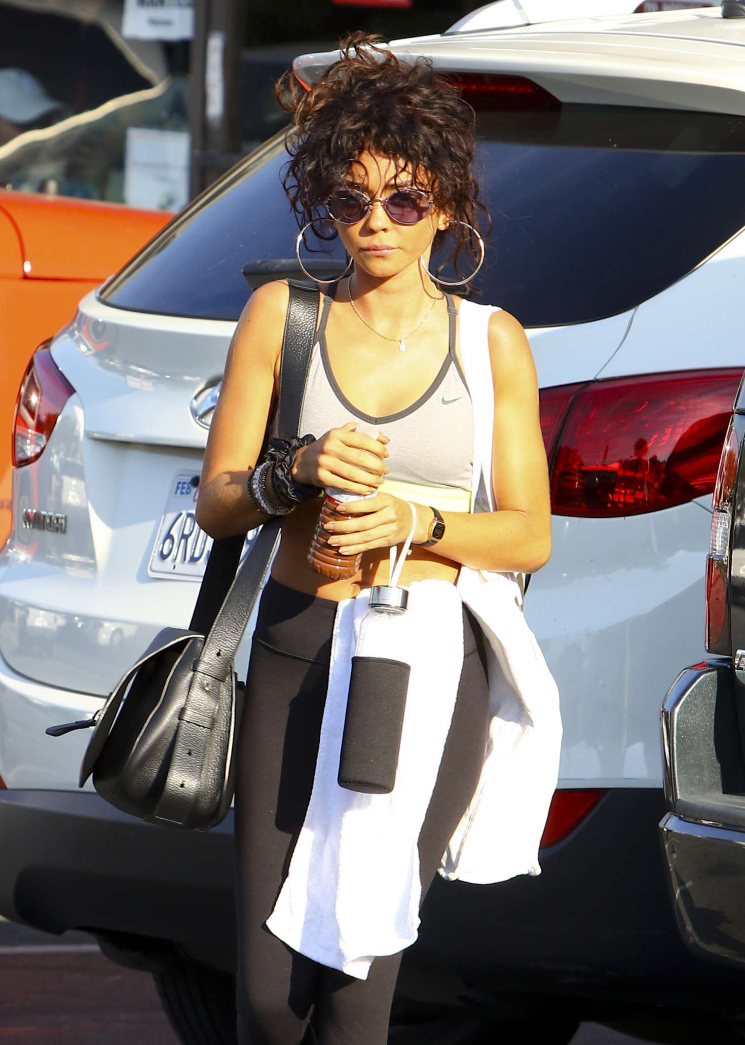 Sarah Hyland â€“ Heads at her gym in Los Angeles