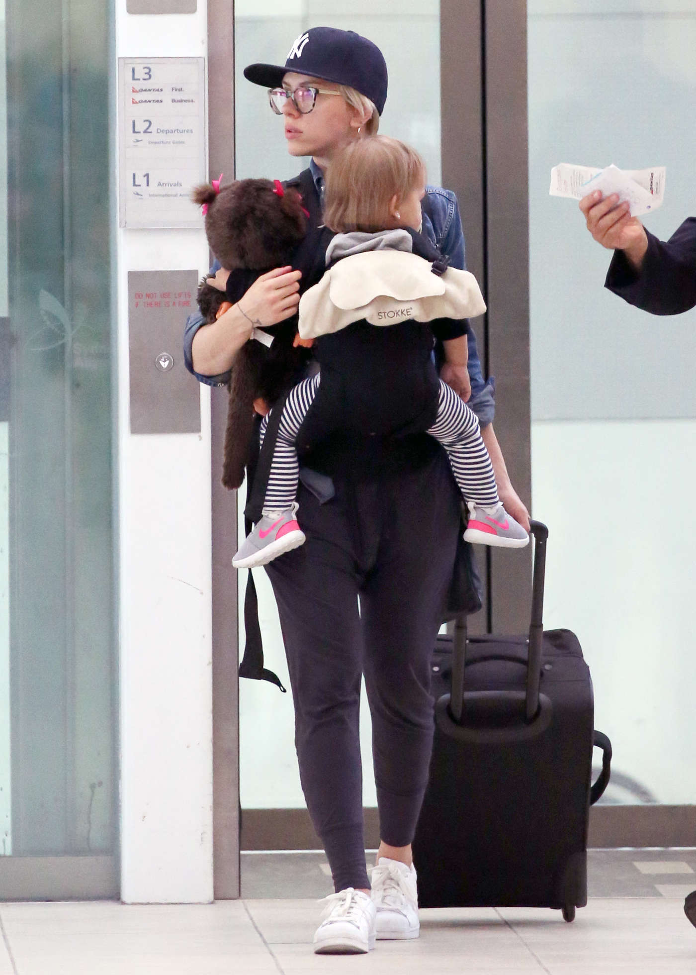 Scarlett Johansson Arrives at Sydney Airport