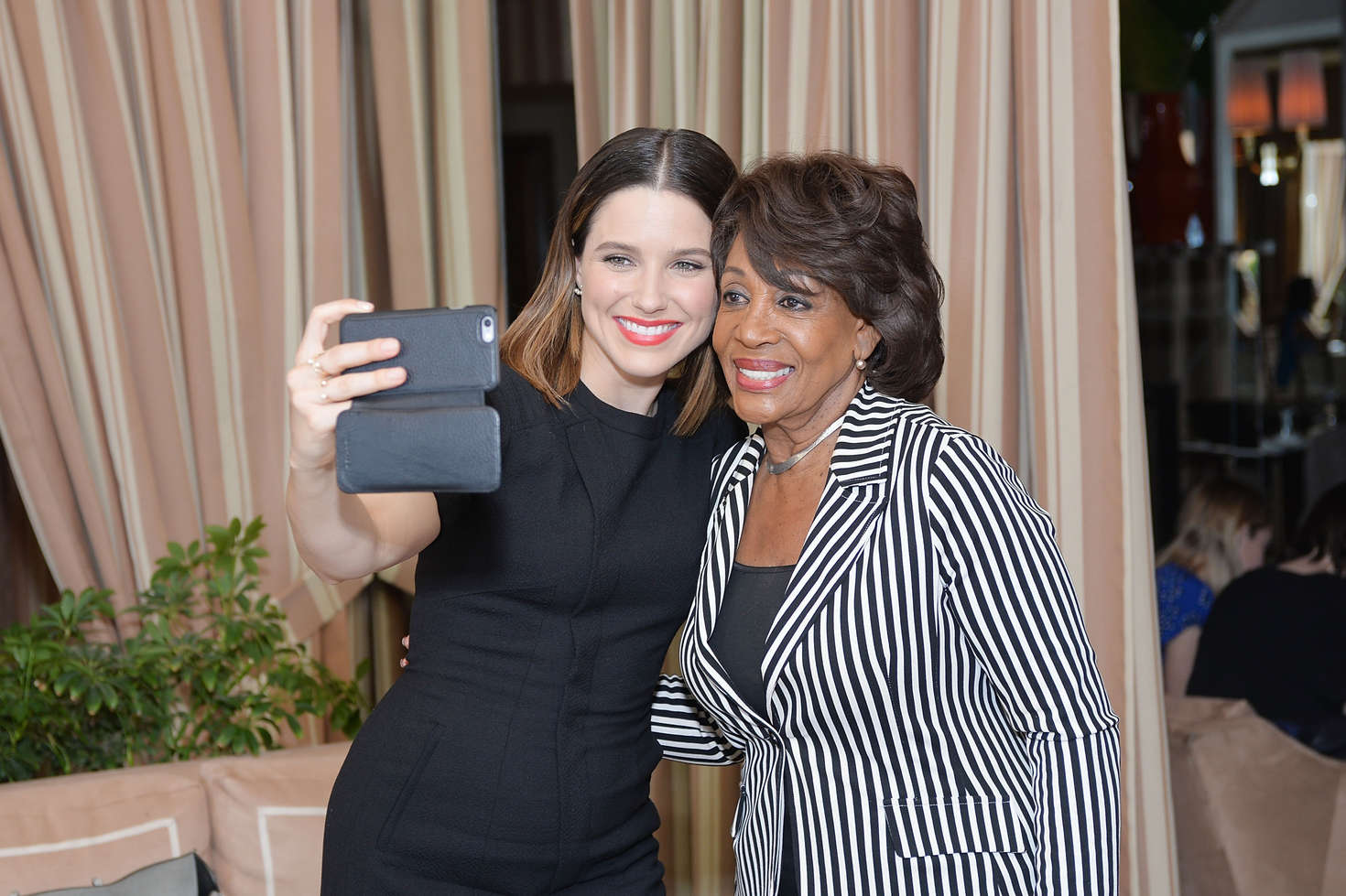 Sophia Bush â€“ Glamour and Facebook Host Power Players in Hollywood & Politics Lunch in West Hollywood