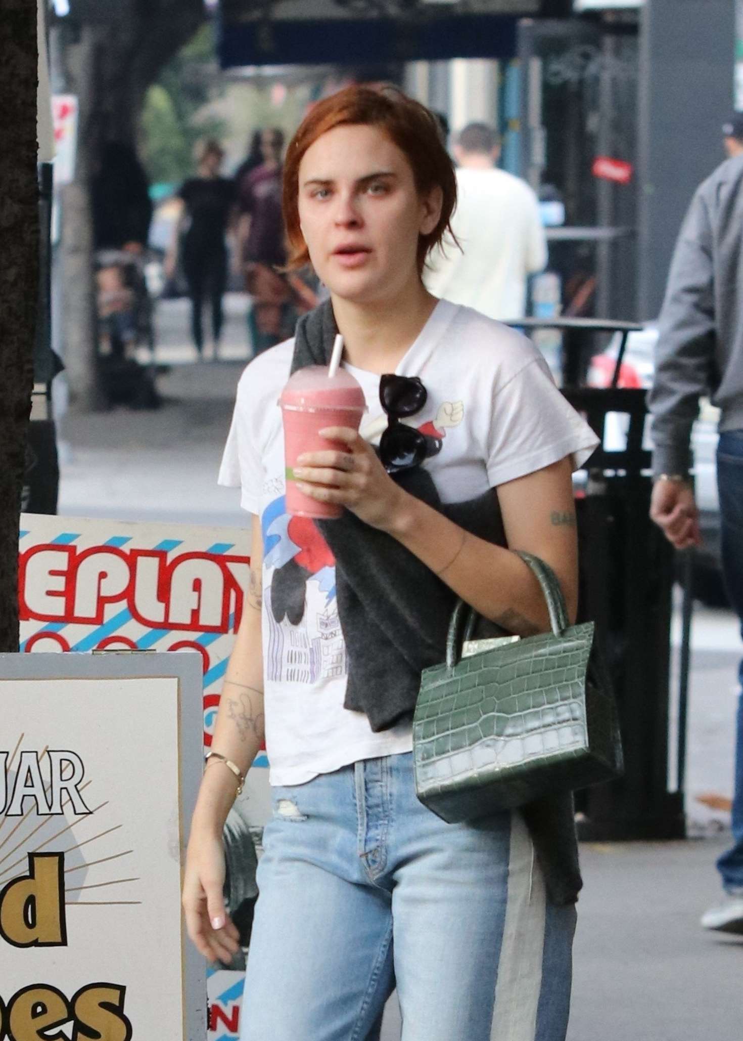 Tallulah and Scout Willis â€“ Shopping in Los Angeles