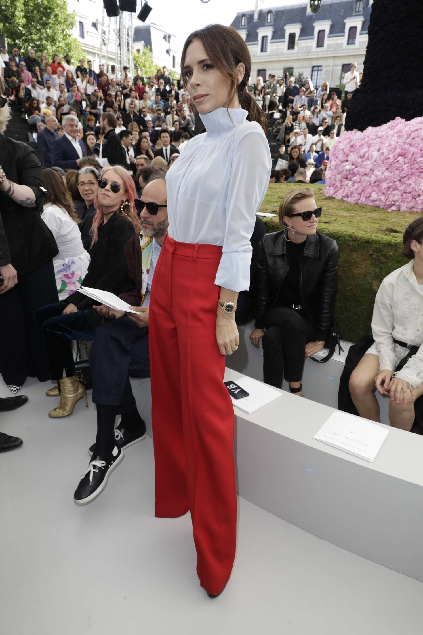 Victoria Beckham â€“ Dior Homme Show SS 2019 at Paris Fashion Week