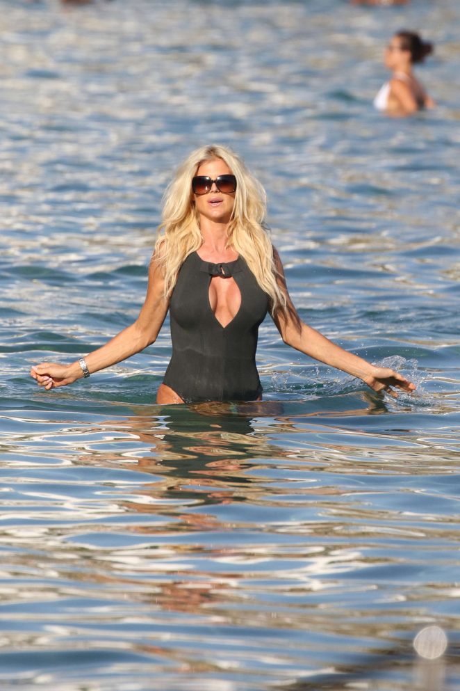 Victoria Silvstedt in Swimsuit 2016 -58