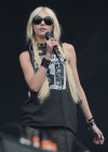 Taylor Momsen Performance At Download Festival 2011 At Donington Park