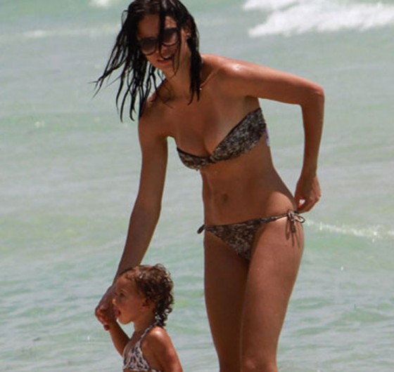Adriana Lima - In ANOTHER BIKINI with her daughter in Miami