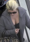 Jessica Simpson - CLeavage Candids at LAX Airport