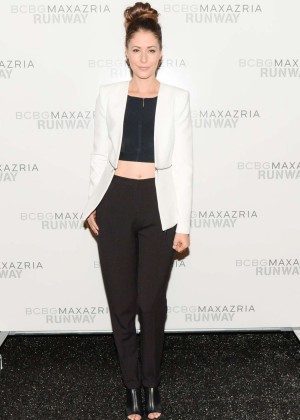 Amanda Crew - BCBGMAXAZRIA Fashion Show in NY