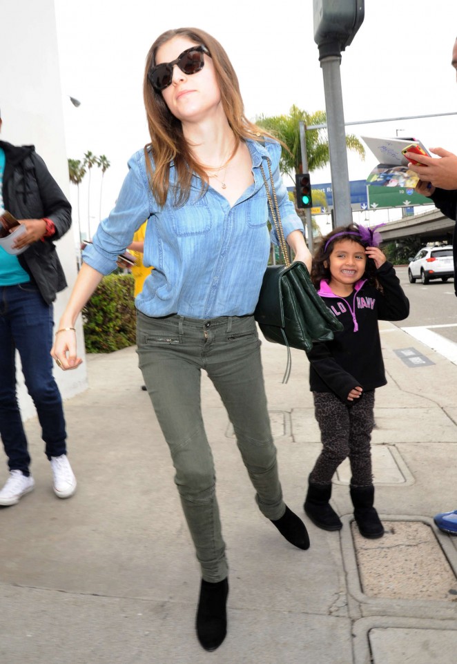 Anna Kendrick - LAX airport in Los Angeles