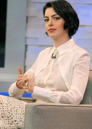 Anne Hathaway at 'Good Morning America' in NYC
