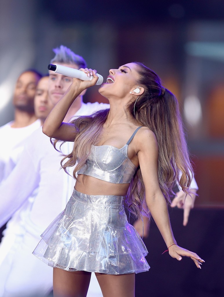 Ariana Grande 2014 : Ariana Grande: performs on NBC Today -24. 