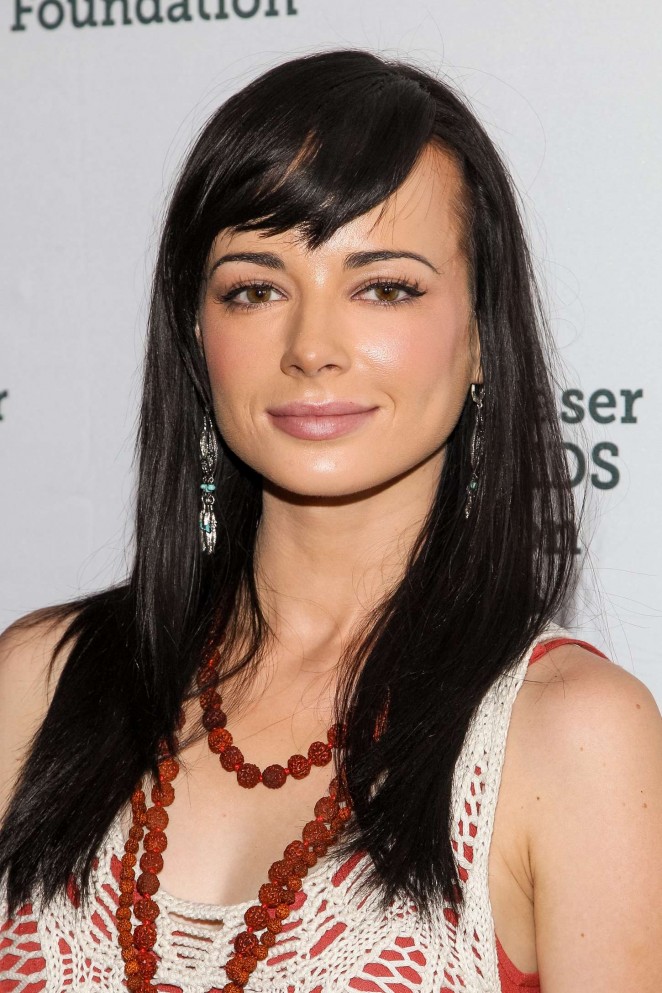 Ashley Rickards - Elizabeth Glaser 25th Annual 'A Time for Heroes' in Culver City