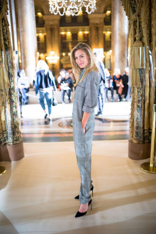 Bar Refaeli - Stella McCartney Fashion Show Spring-Summer 2015 in Paris