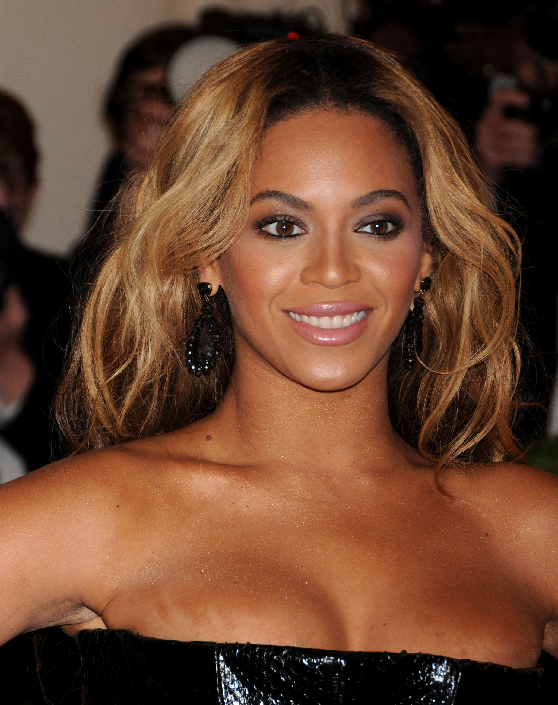 Beyonce 2013 : Beyonce – 2013 Met Gala -10