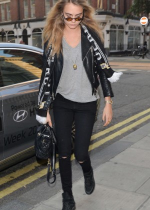 Cara Delevingne in Tight Jeans Out in London