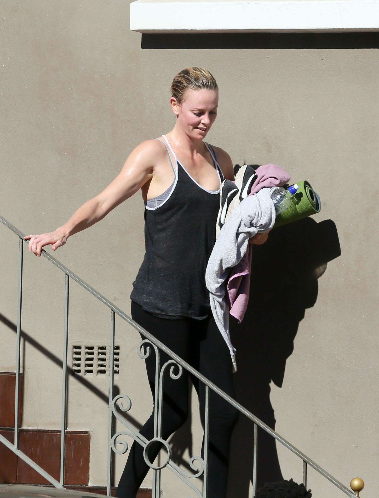 Charlize Theron Leaves yoga class at a studio in Cape Town, South Africa