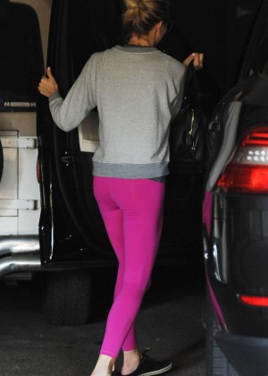 Diane Kruger in Pink Leggings Leaving the gym in LA