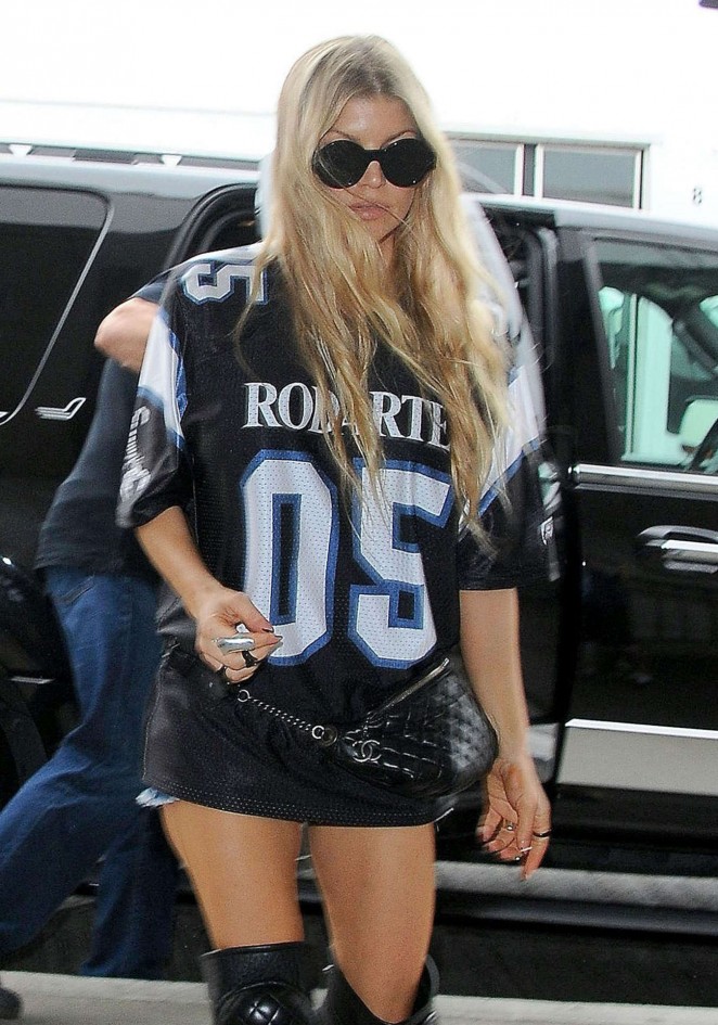 Fergie Arriving at LAX Airport in Los Angeles