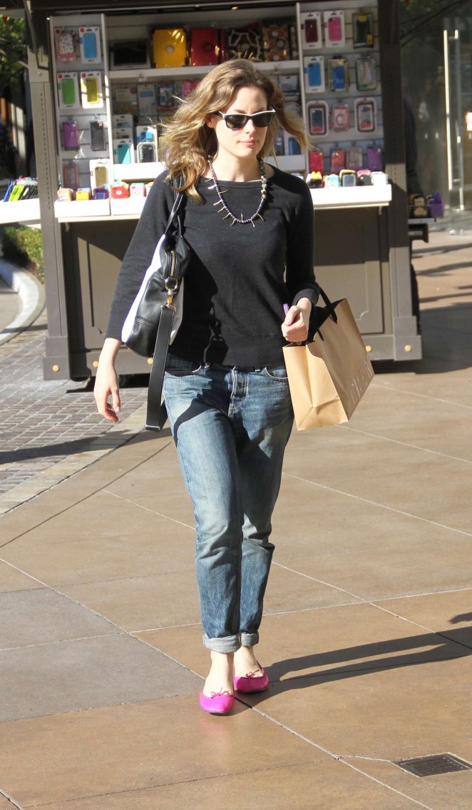 Gillian Jacobs in Jeans at The Grove in West Hollywood