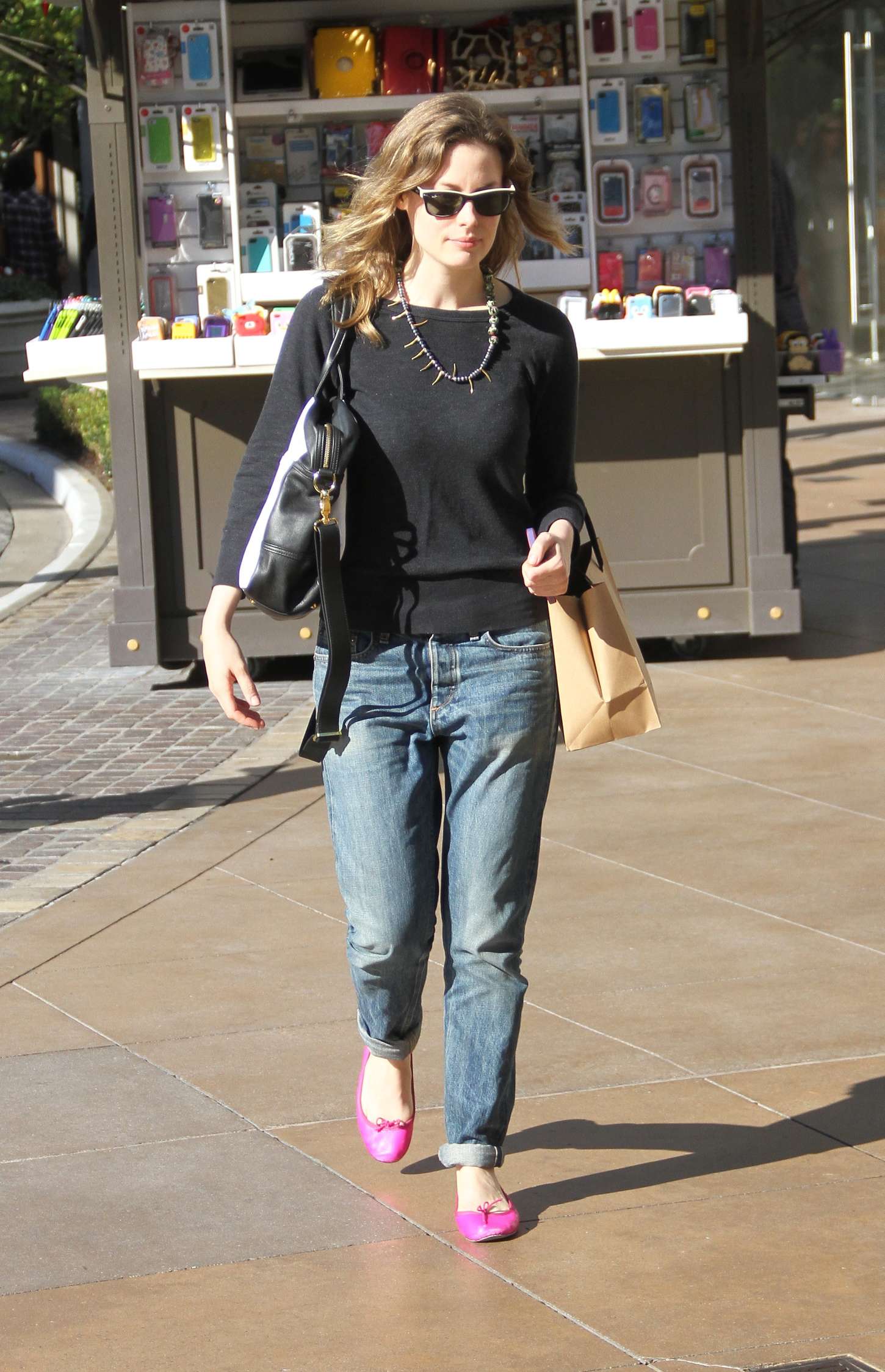 Gillian Jacobs in Jeans -04 | GotCeleb