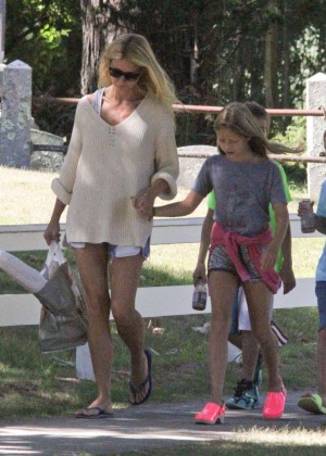 Gwyneth Paltrow in shorts at breakfast in the Hamptons