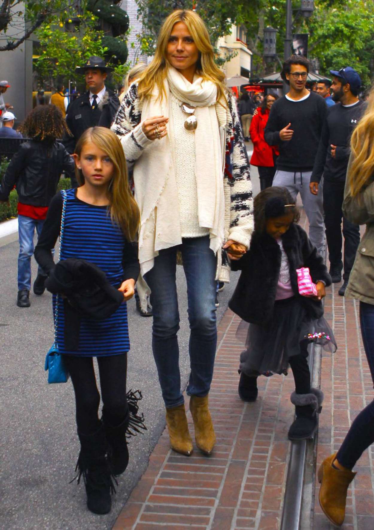 Heidi Klum With her Kids at The Grove in LA