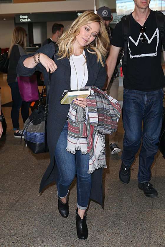 Hilary Duff in Jeans at Sydney Airport