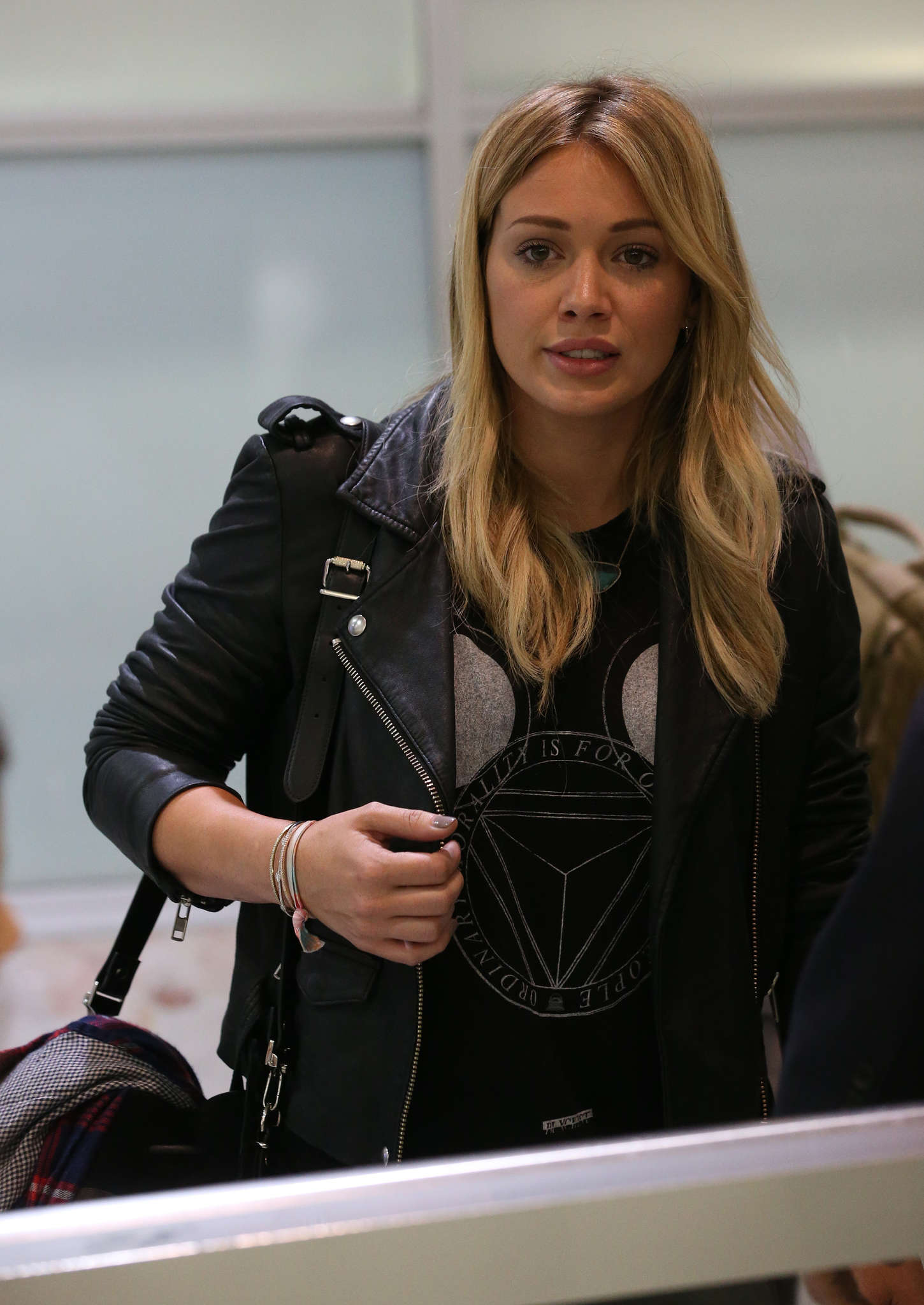 Hilary Duff 2014 : Hilary Duff at Sydney International Airport -03