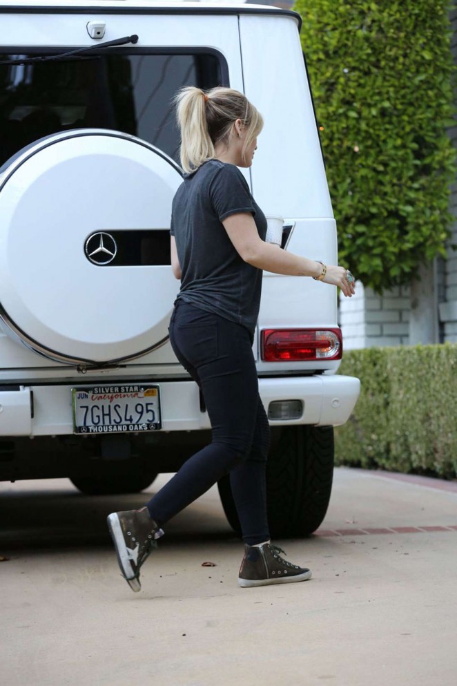 Hilary Duff Booty in Jeans Out in Beverly Hills