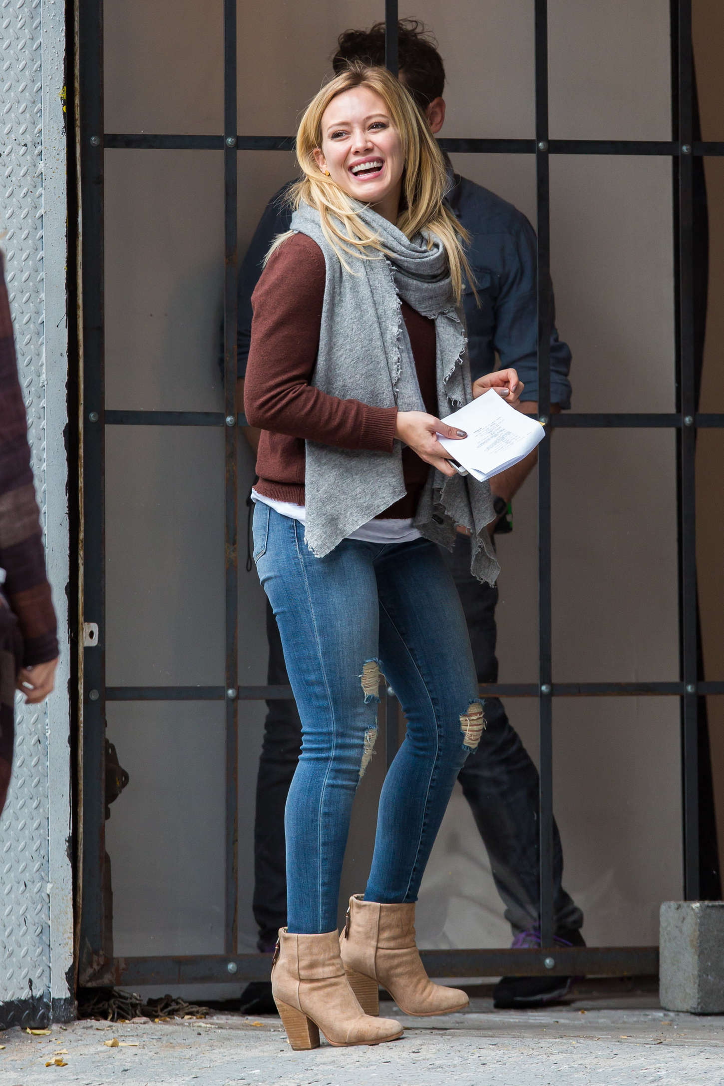 Hilary Duff 2014 : Hilary Duff in Ripped Jeans on Younger set -10. 