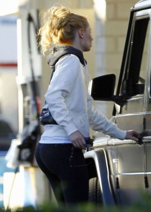 Iggy Azalea in tights while out in LA
