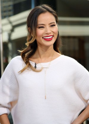 Jamie Chung in Mini Skirt on the set of Extra in Universal City
