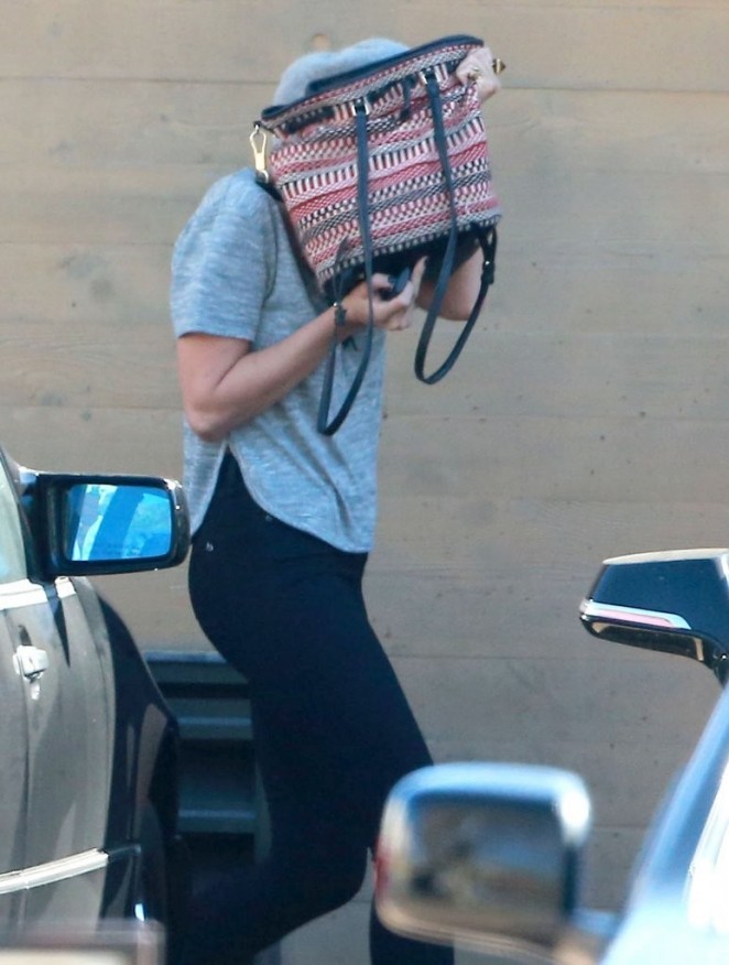 Jennifer Lawrence - Arriving at Nobu in Malibu